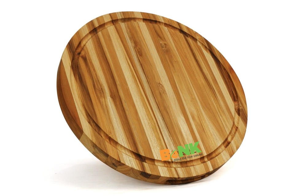 Round Teak Cutting Board With Hand Grip And Juice Groove